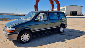 CHRYSLER VOYAGER LE 3.3 -95 AWD (8 foto / 14)
