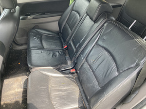 Mitsubishi Grandis, 2.0D, 100kW, manuaal, 7-kohta, varuosad! (7 foto / 10)