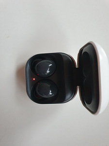 Samsung Galaxy Buds 2 (3 foto / 8)