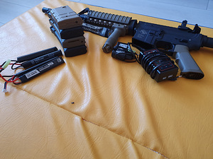 Exchange Specna Arms Rock River M4 + accessories (9 foto / 10)