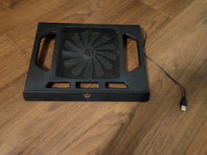 MSI Bravo 15 A4DDR-Sülearvuti (7 foto / 10)