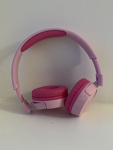 JBL беспроводные (3 фото из 4)