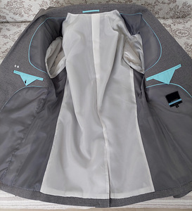 Новая мужской пиджак RESERVED (3 фото из 6)