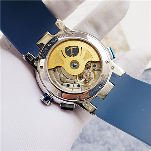 Uued meeste käekellad Ulysse Nardin El Toro (2 foto / 8)