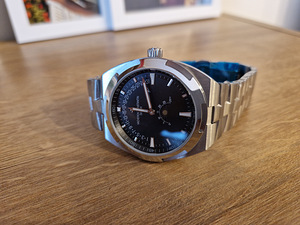 Uued meeste käekellad Vacheron Constantin Overseas (2 foto / 5)