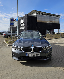 BMW 320D xDrive 2021a. 140KW, 39000km (4 foto / 9)