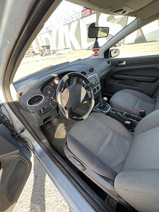 Ford focus 1.6 TD (9 foto / 10)