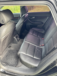 Audi a6c6 (12 фото из 12)