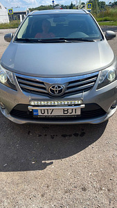 Müüa Toyota Avensis bensiin/gaas (4 foto / 4)