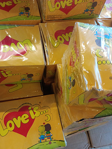 Жвачки Love is... (2 фото из 4)