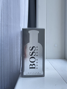 HUGO BOSS “BOSS BOTTLED” 200ml eau de toilette pour homme (2 foto / 2)