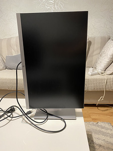 HP E243i Monitor (2 foto / 3)