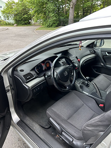 Honda Accord 2.0 115kW, 2009 (9 foto / 11)