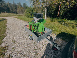 Bensiinimootoriga Oksapurustaja 15hj (9 foto / 9)