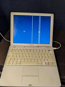 Apple ekraan Cinema display ja vanad sülearvutid (2 foto / 4)