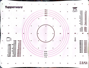 Tupperware коврик для раскатки теста (1 фото из 3)