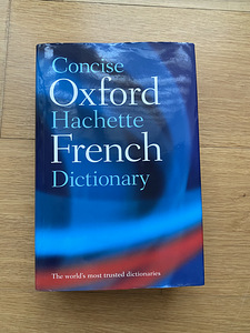 Sõnastik inglise-prantsuse ja prantsuse-inglise.