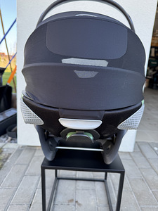 Cybex Cloud T i-Size 45-87cm turvahäll, Plus Sepia Black (2 foto / 5)