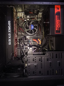 I5-7600/z170I/8GB RAM/SSD 512GB/500GB/GTX 1070 8GB Reference (7 foto / 8)