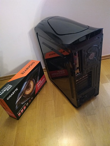 I7-7800X/X299/24 ГБ ОЗУ/NVMe 512 ГБ/жесткий диск 500 ГБ/RX 6 (3 фото из 10)