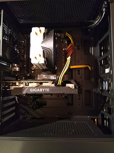 Xeon E5-2643/X99/16GB RAM/NVMe 256GB/GTX 1660 SUPER 6GB (7 foto / 9)