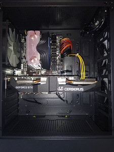 Intel I5-6402P/B150M/16GB RAM/SSD 512GB/GTX 1070 8GB (8 foto / 10)