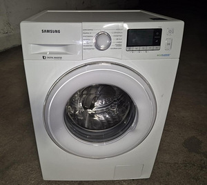 Pesumasin Samsung WW80J5426DW 8kg 1400p (1 foto / 4)