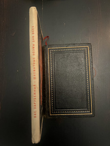 Редкая книга (7 фото из 7)