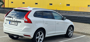 Volvo XC60 2015 (6 foto / 6)