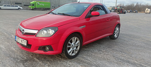 M/V Opel Tigra RED Roadster (2 foto / 10)