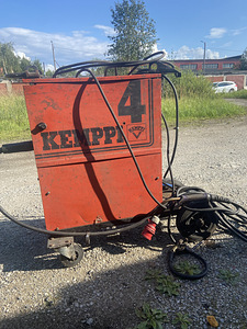 СВАРОЧНЫЙ АППАРАТ KEMPPI 4 (4 фото из 4)