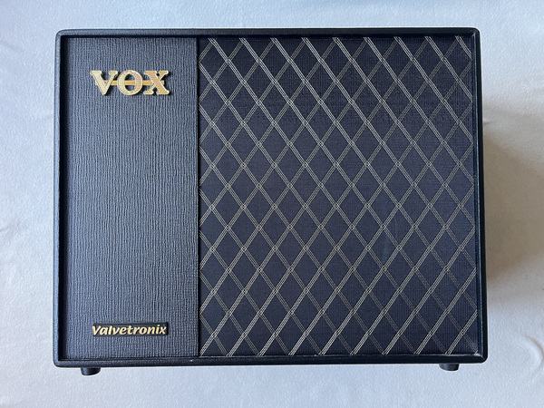 Kitarrivõimendi VOX VT100X 100w