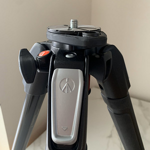 Manfrotto statiiv MT055XPRO3 (2 foto / 5)