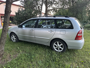 Toyota Corolla 2.0 66kw D4D 2003 (4 foto / 10)