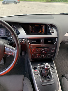 Audi a4 b8 Avant 2010 2.0 disel (7 foto / 13)