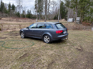 Audi a4 2007 b7 (3 фото из 4)
