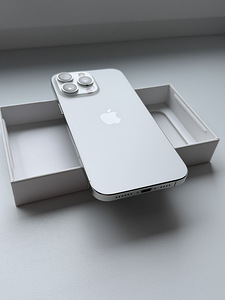 Продается iPhone 16 Pro Max 256gb (6 фото из 8)