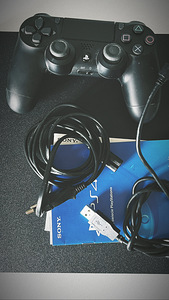 Sony Playstation 4 (PS4) Slim 500GB Black (9 foto / 10)
