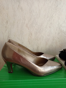 Naiste kingad suurus 38,5-39 (24,5) (4 foto / 10)