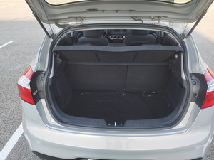 Kia Rio 2013 1.3 manual (7 foto / 9)