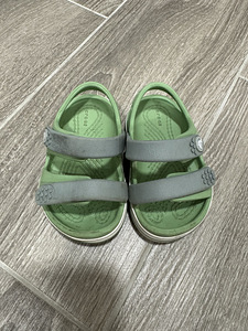 Crocs plätud suurus C4, 19