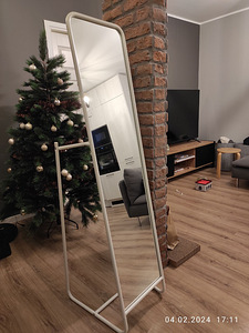 Напольное зеркало IKEA