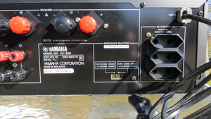 СТЕРЕОУСИЛИТЕЛЬ YAMAHA AX-596 (7 фото из 9)