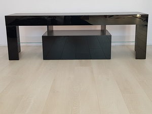 TV-alus 140 cm (1 foto / 1)