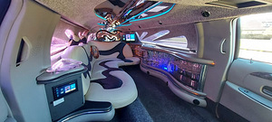 Lincoln Town Car Wave Style Limusiin (3 foto / 3)