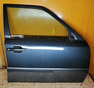 MB E220, W124, 1994a. Kere (9 foto / 9)