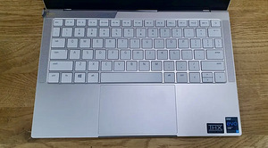 Razer 13 Gaming Laptop (2021) (3 foto / 6)