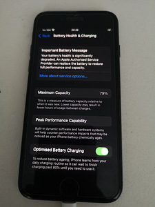 iPhone SE 2020 128GB (5 foto / 5)