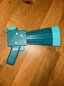 Водный пистолет Nerf Super Soaker Minecraft (2 фото из 2)