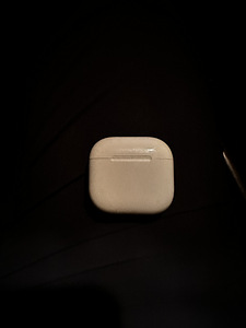 Airpods 4 (2 фото из 3)